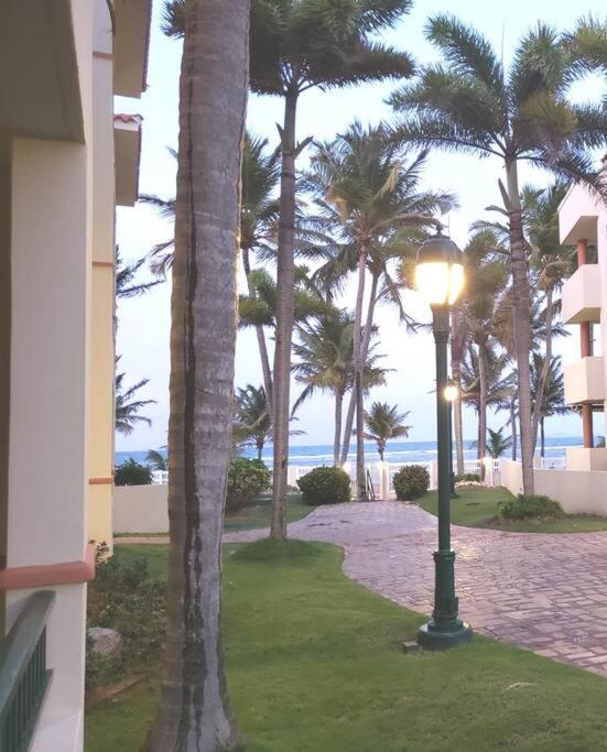 1St Level Unit Steps To Beach- Cold Air Conditioner At Poza Del Mar Luquillo Kültér fotó